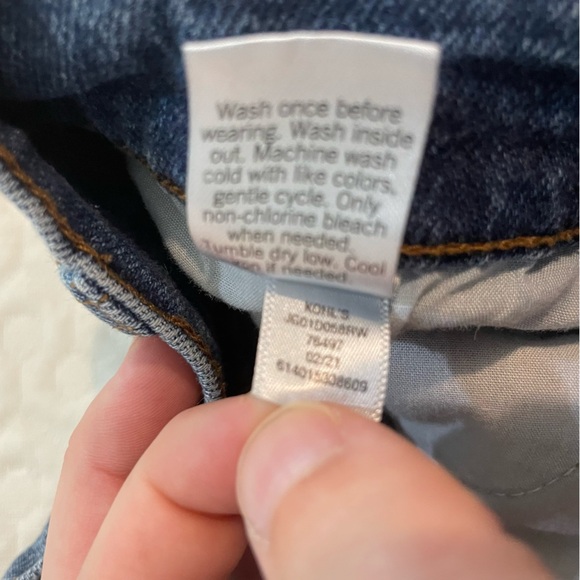 SO Distressed Denim Women's Shorts High Rise Vintage Stretch Mom Shorts 9 29W - Picture 7 of 10